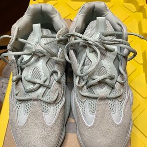 Yeezy 500 -SOLD-
